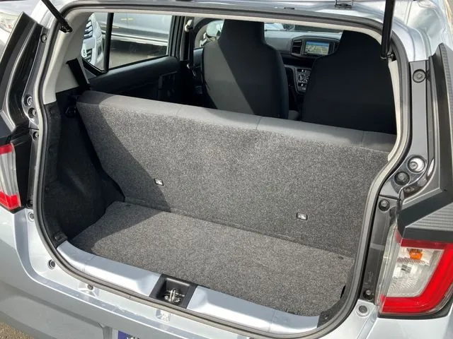 ダイハツ ミラ イース