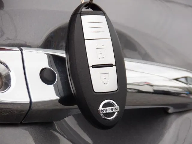 ノート（ニッサン）の車両写真