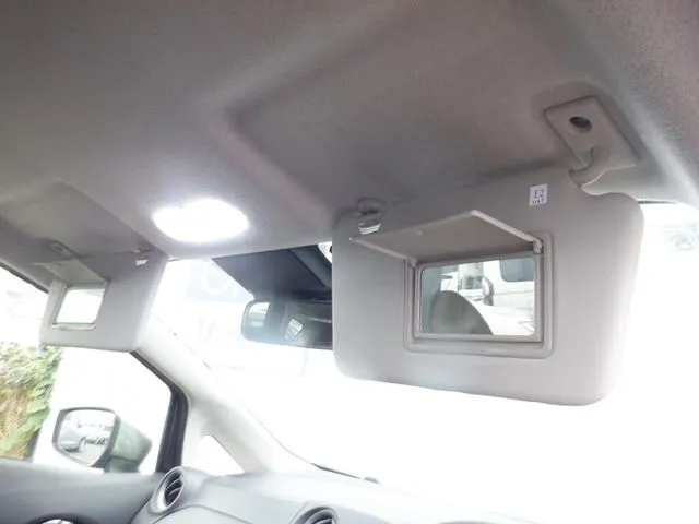 ノート（ニッサン）の車両写真