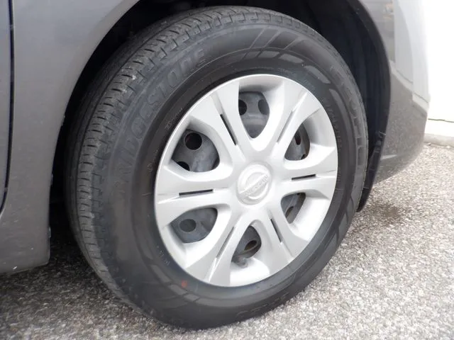 ノート（ニッサン）の車両写真