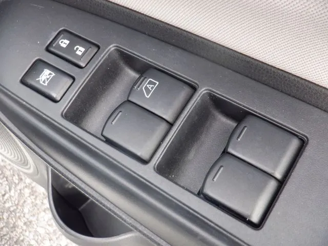 ニッサン　ノート