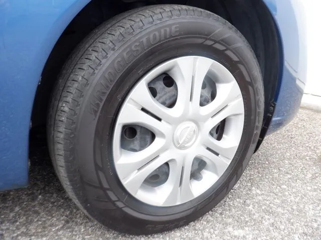 ノート（ニッサン）の車両写真