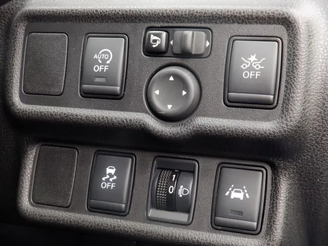 ノート（ニッサン）の車両写真