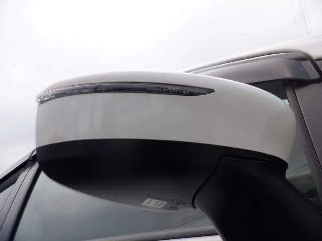 ニッサン　ノート