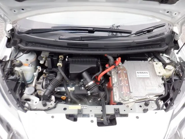 ニッサン　ノート