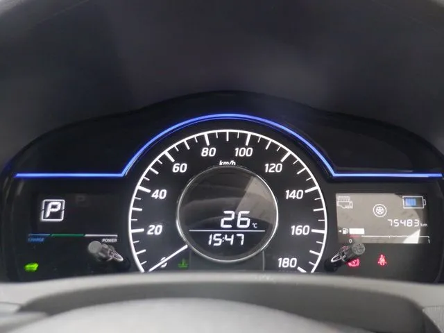 ニッサン　ノート