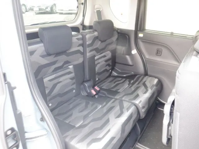 ダイハツ タント ファンクロス