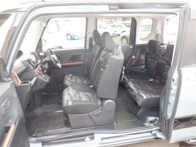 ダイハツ タント ファンクロス