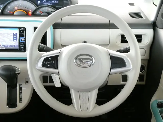 ムーヴ　キャンバス（ダイハツ）の車両写真