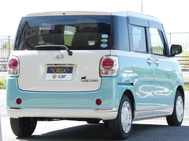 ムーヴ　キャンバス（ダイハツ）の車両写真