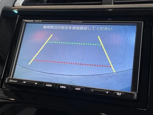 シャトル　ハイブリッド（ホンダ）の車両写真