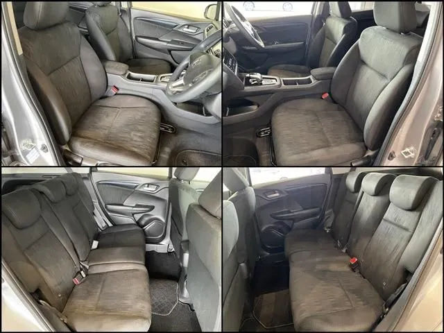 シャトル　ハイブリッド（ホンダ）の車両写真