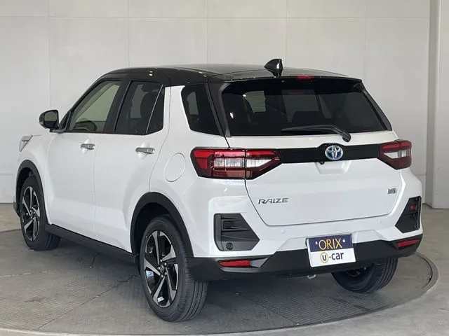 トヨタ　ライズ　ハイブリッド