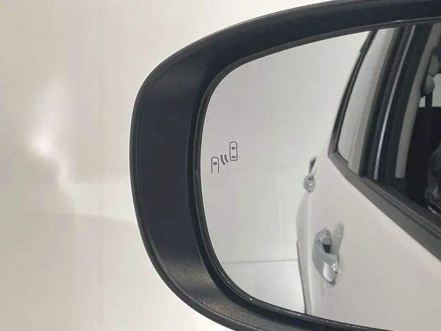 トヨタ　ライズ　ハイブリッド