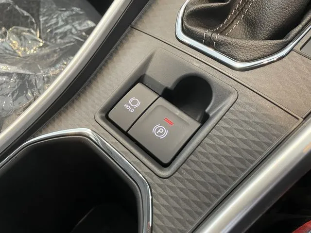 トヨタ　ライズ　ハイブリッド