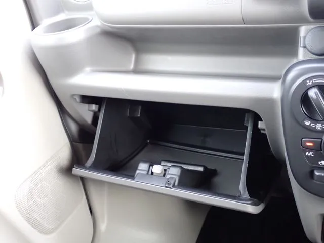 ＮＶ１００クリッパー（ニッサン）の車両写真