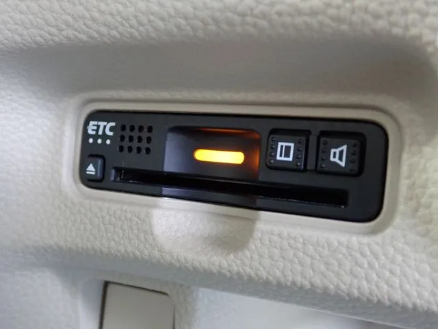 ホンダ　Ｎ　ＢＯＸ　４ＷＤ