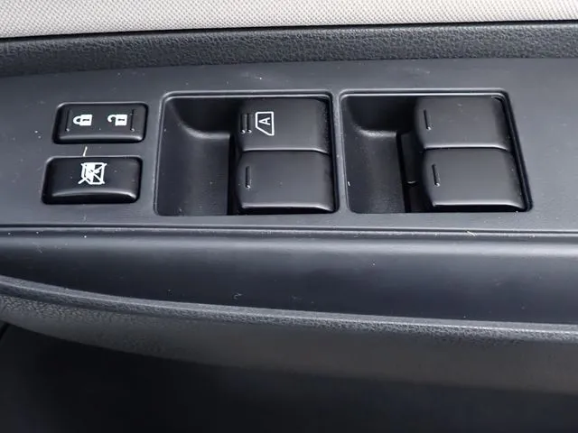 ニッサン　ノート