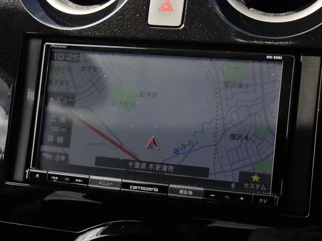 ニッサン　ノート