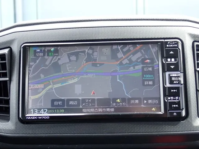 ミラ　イース（ダイハツ）の車両写真