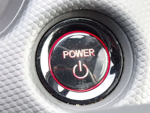 フィット　ｅ：ＨＥＶ（ホンダ）の車両写真