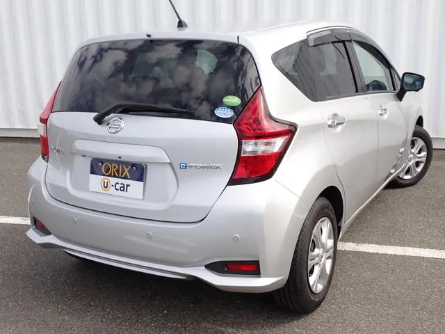 ノート（ニッサン）の車両写真