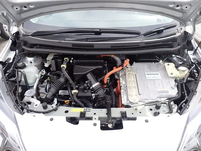 ノート（ニッサン）の車両写真