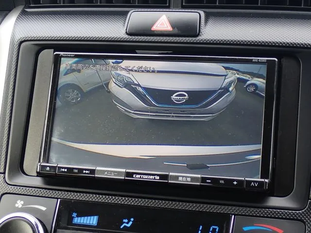 トヨタ　カローラフィールダー　ハイブリッド