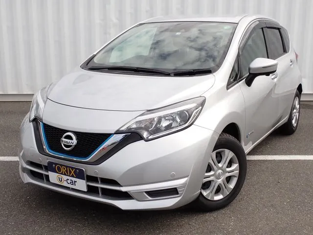 ニッサン　ノート