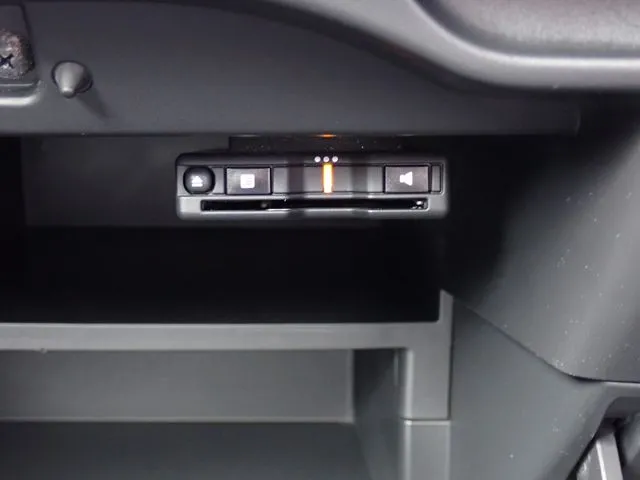 ニッサン　ノート