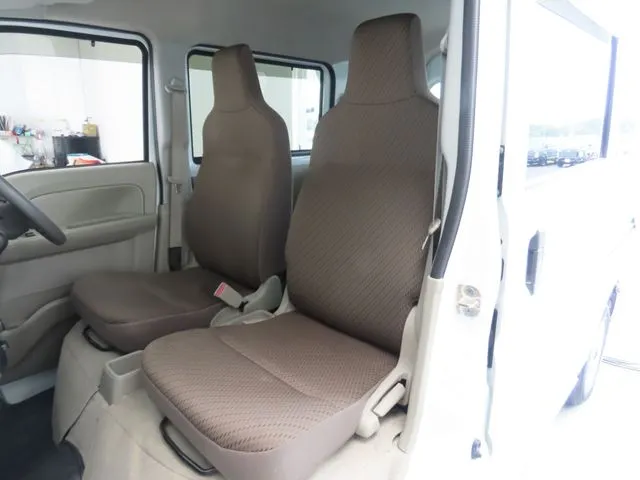 スズキ　エブリイバン