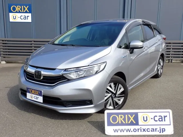 ホンダ シャトル ハイブリッド ホンダセンシング（157.0万円）の