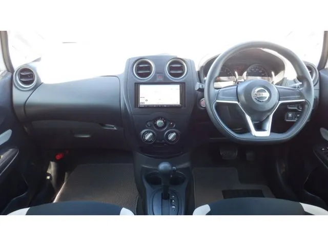 ニッサン ノート