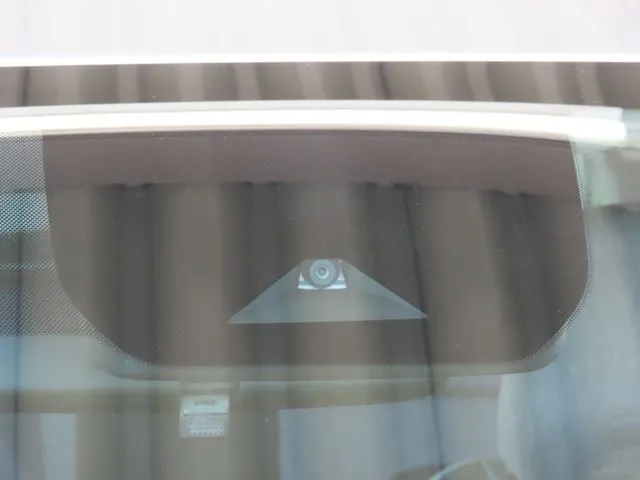 ノート（ニッサン）の車両写真