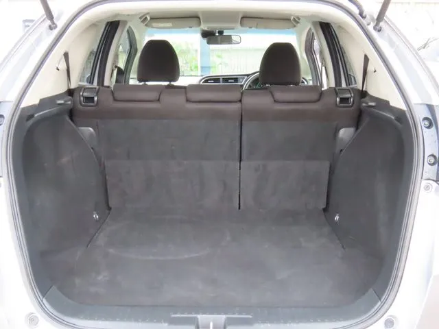 シャトル ハイブリッド(ホンダ)の車両写真