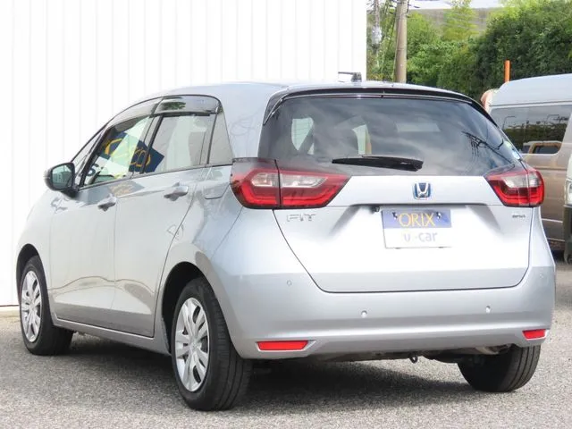 フィット　ｅ：ＨＥＶ（ホンダ）の車両写真