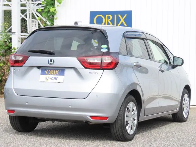 フィット　ｅ：ＨＥＶ（ホンダ）の車両写真