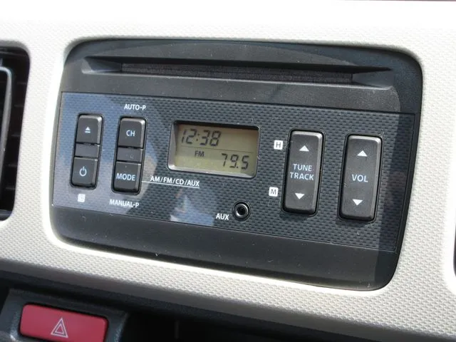 アルト　４ＷＤ（スズキ）の車両写真