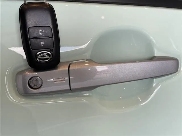 タント（ダイハツ）の車両写真