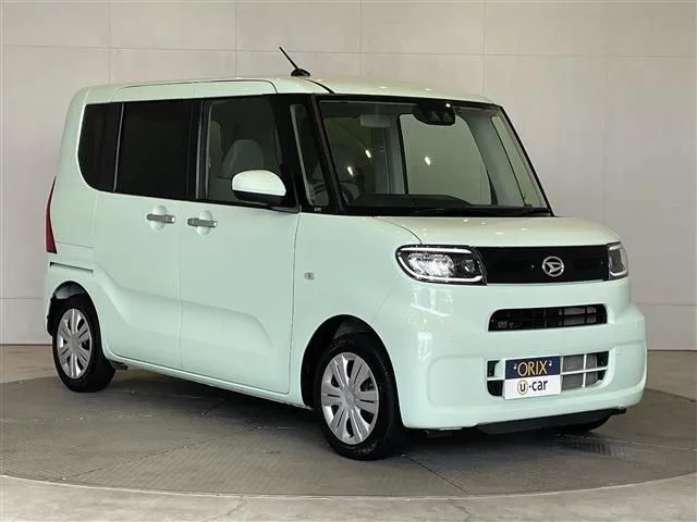 タント（ダイハツ）の車両写真