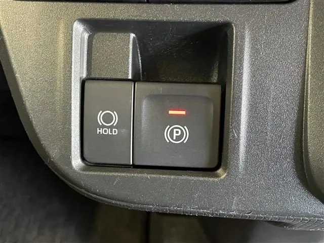 タント（ダイハツ）の車両写真