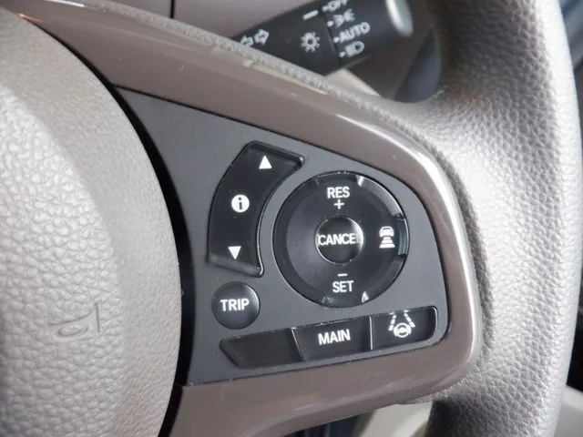 Ｎ　ＢＯＸ（ホンダ）の車両写真