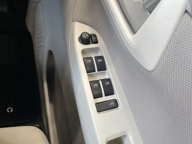 ムーヴ（ダイハツ）の車両写真