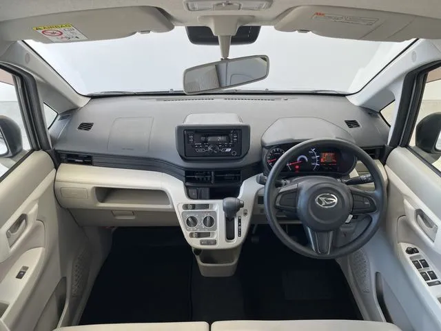 ムーヴ（ダイハツ）の車両写真