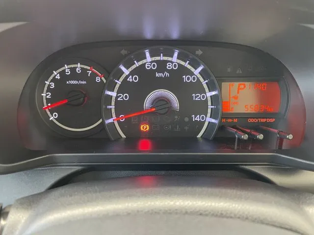 ムーヴ（ダイハツ）の車両写真