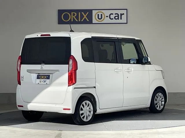 N BOX(ホンダ)の車両写真