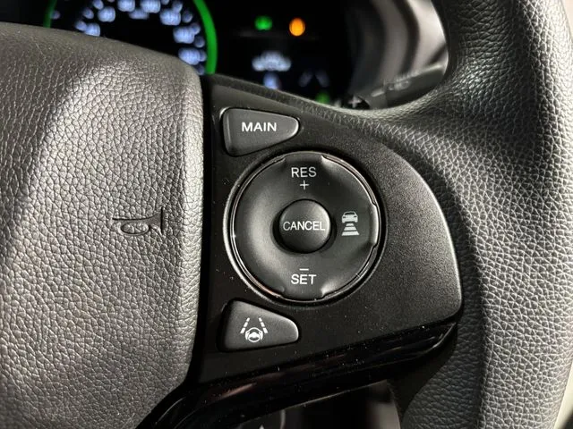 ヴェゼル　ハイブリッド　４ＷＤ（ホンダ）の車両写真