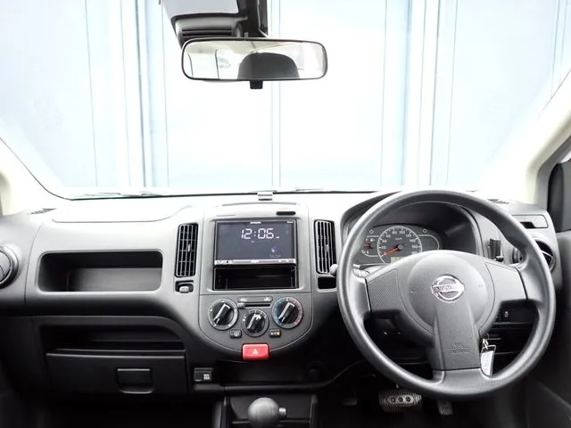 NV150 AD 2WD(ニッサン)の車両写真