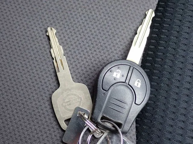 NV150 AD 2WD(ニッサン)の車両写真