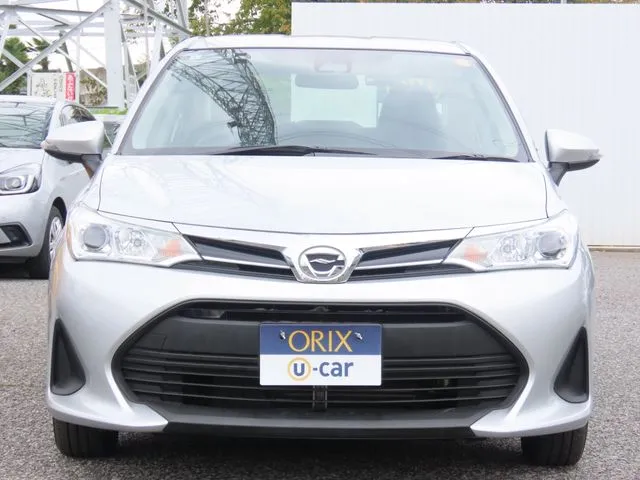 トヨタ　カローラアクシオ